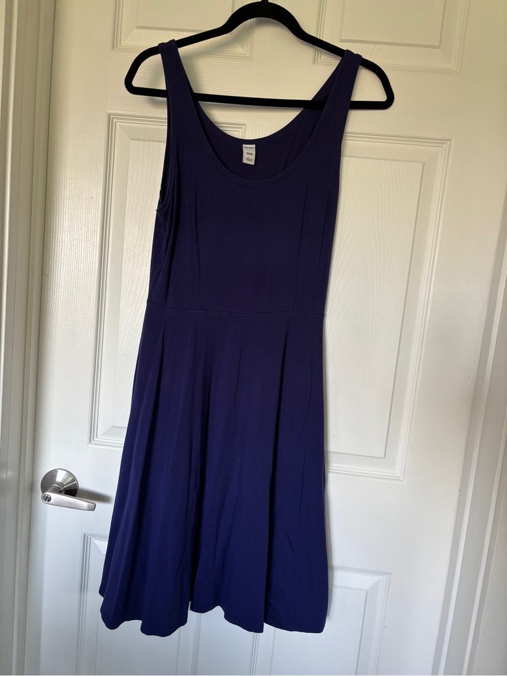 Old Navy Sleeveless Scoop-Neck Dress